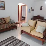 Casa Pertinho Da Praia Com Estacionamento Wifi Sky